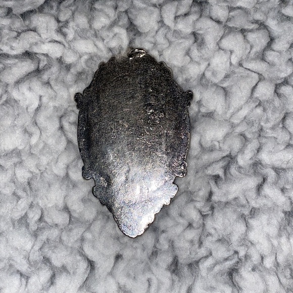 Hot Topic - Picture 4 of 5